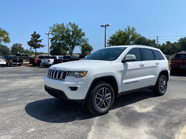 New 2020 Jeep Grand Cherokee Laredo, 18 in. Wheels, 8.4 in. Radio SUV ...